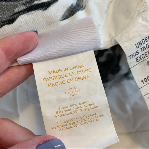 Twin/Twin XL Floral Comforter - Picture 6 of 8